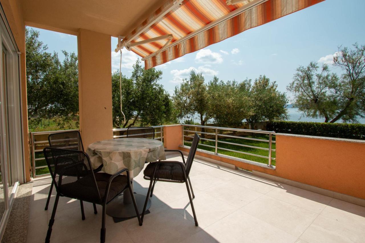 Apartments Matas Sukošan Extérieur photo