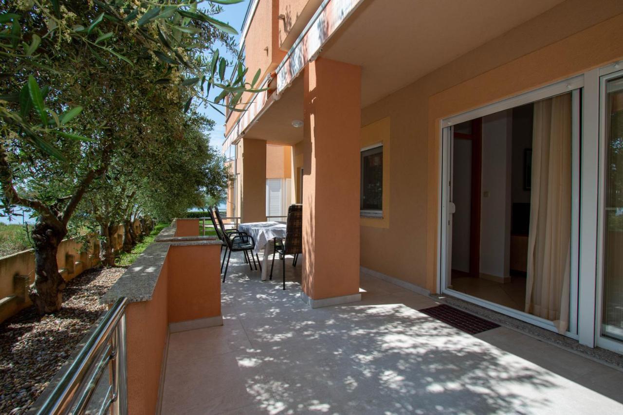Apartments Matas Sukošan Extérieur photo