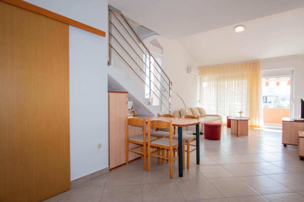Apartments Matas Sukošan Extérieur photo