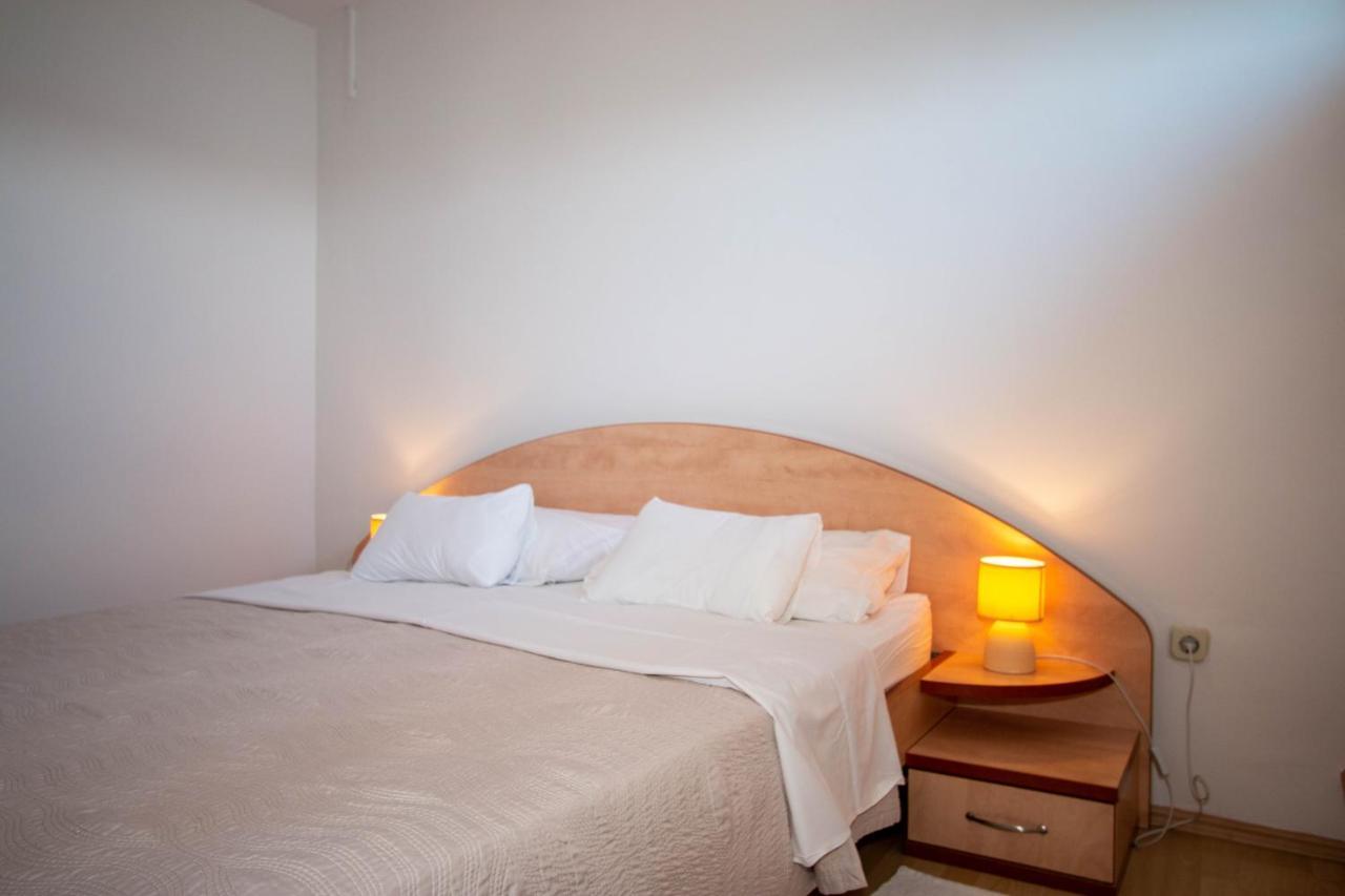 Apartments Matas Sukošan Extérieur photo