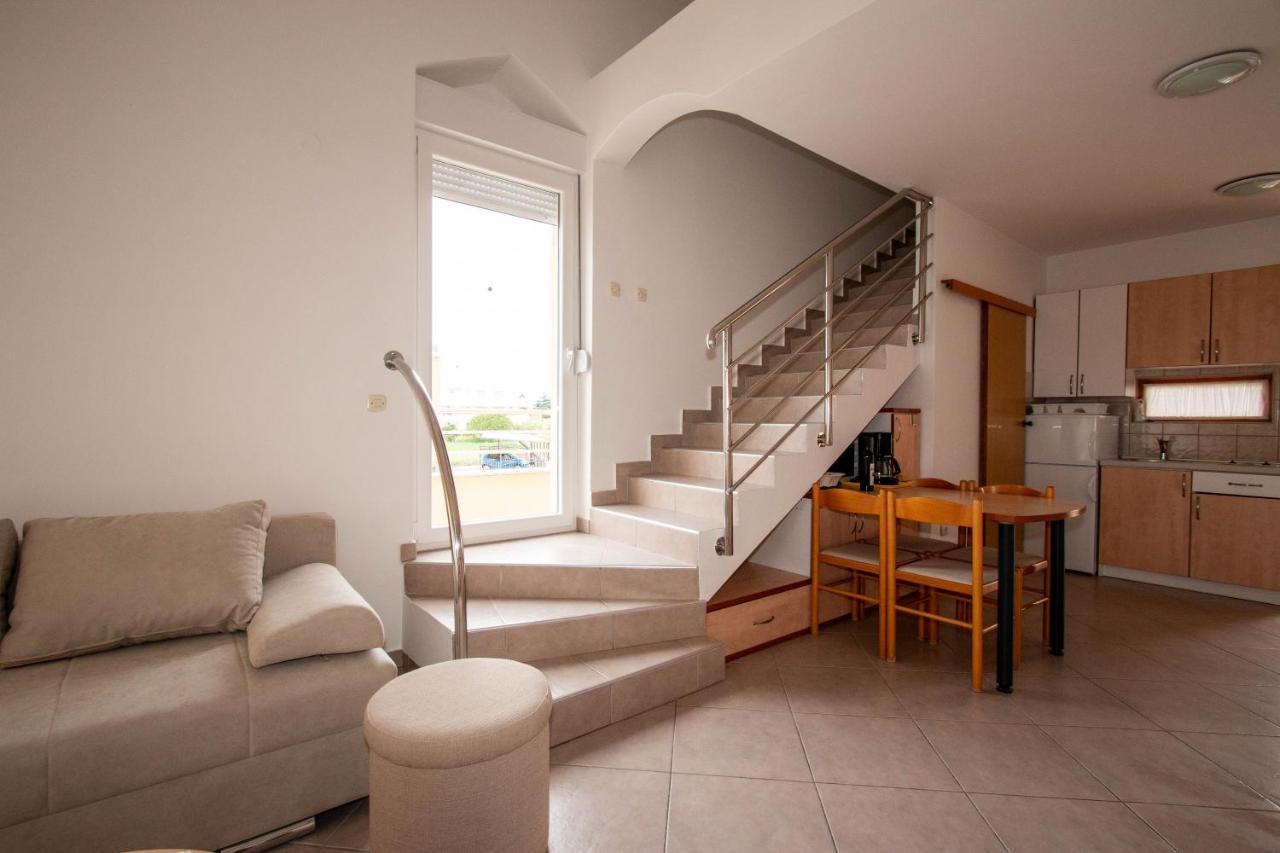Apartments Matas Sukošan Extérieur photo