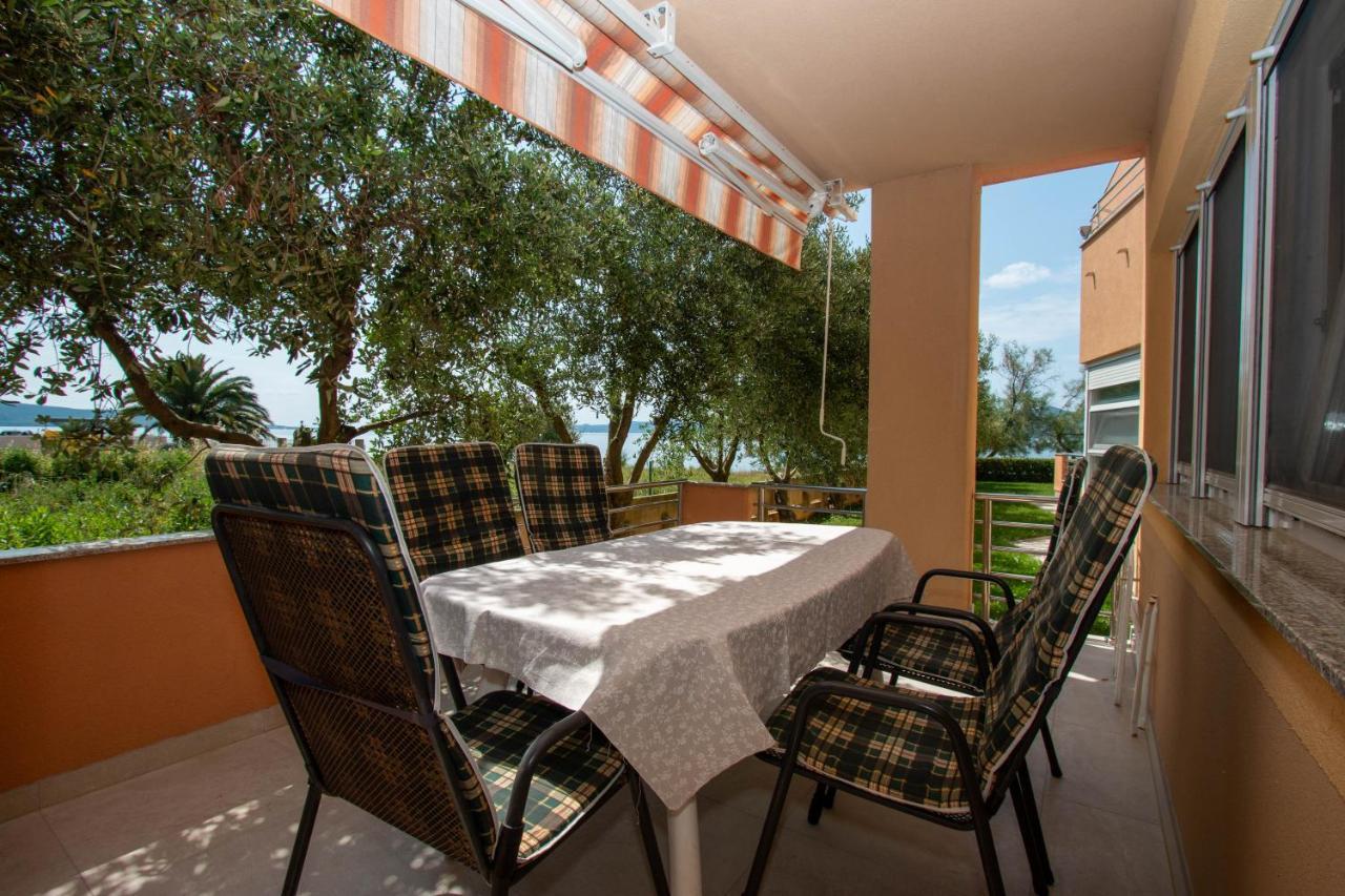 Apartments Matas Sukošan Extérieur photo